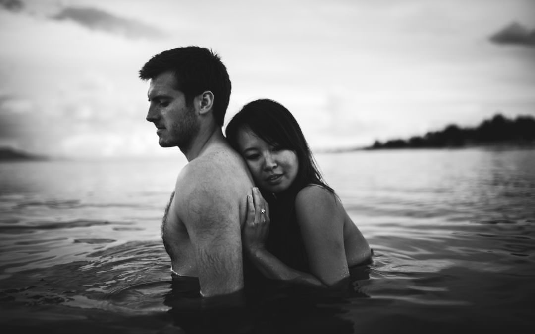 Romantic couples connection photography – Greece