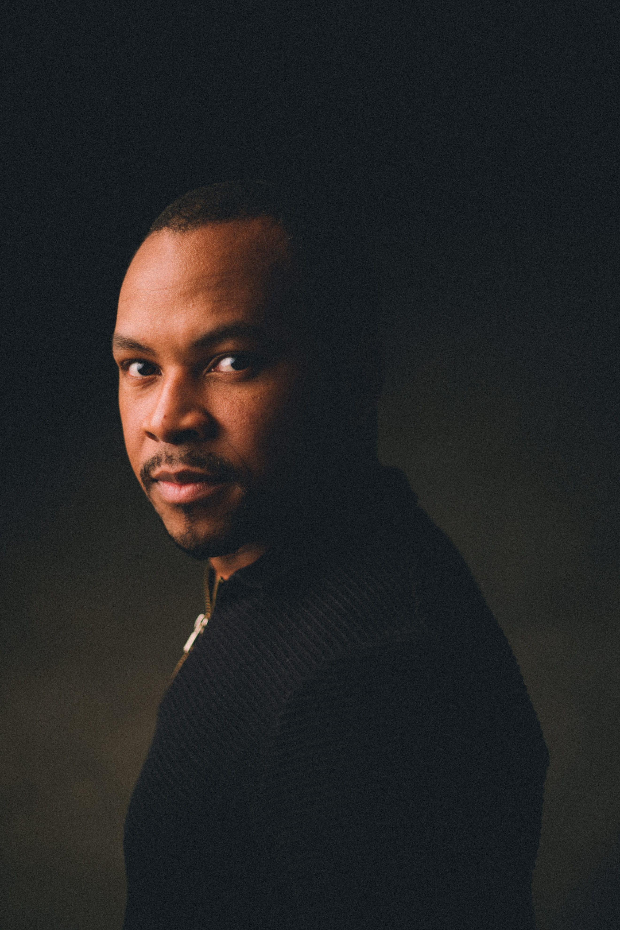 Reading headshots LinkedIN