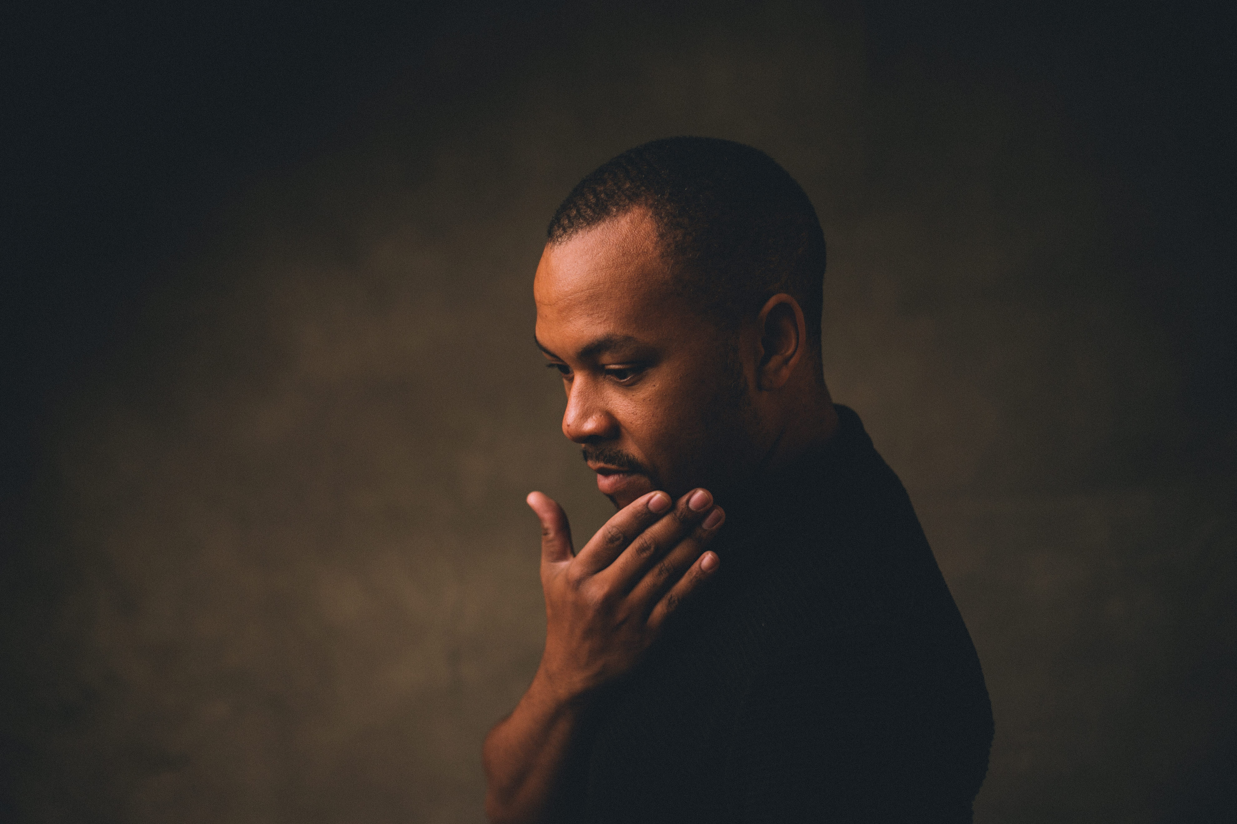 Reading headshots LinkedIN